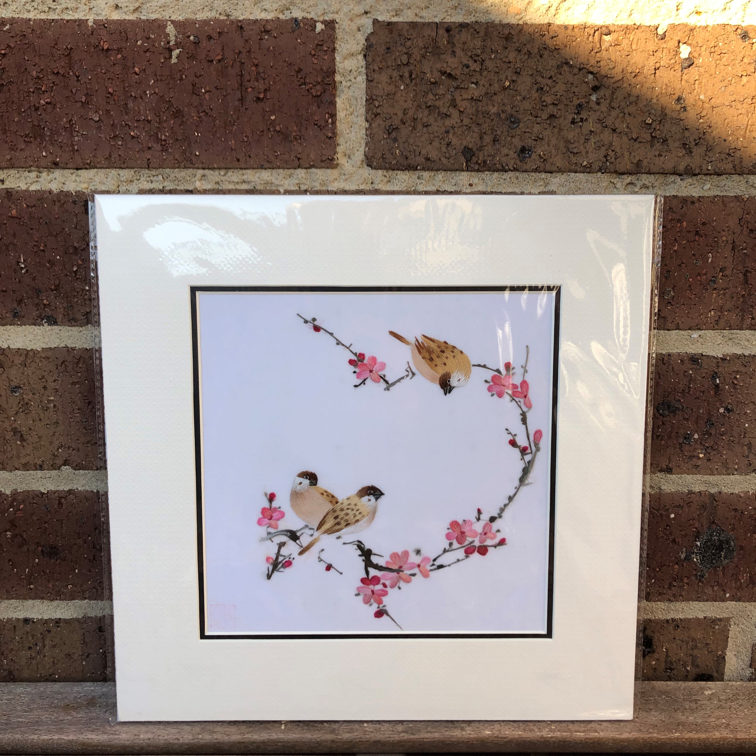 31162 Two birds sit on branch - Image 4