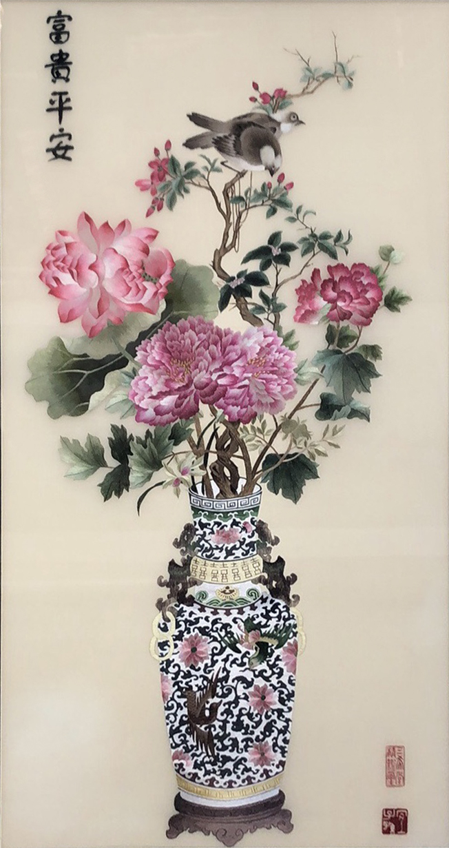 76307 Vase with Flowers