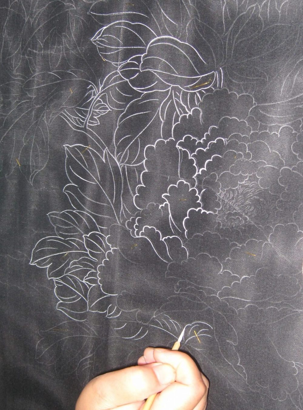 drawing-the-outline-by-wenyin-zhang